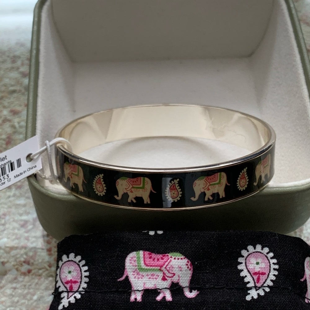 🆕 Vera Bradley bracelet